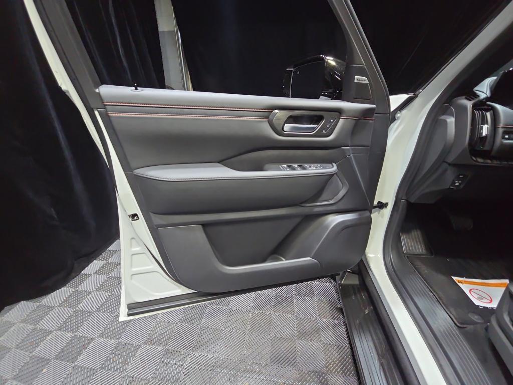 new 2025 Nissan Armada car, priced at $69,772