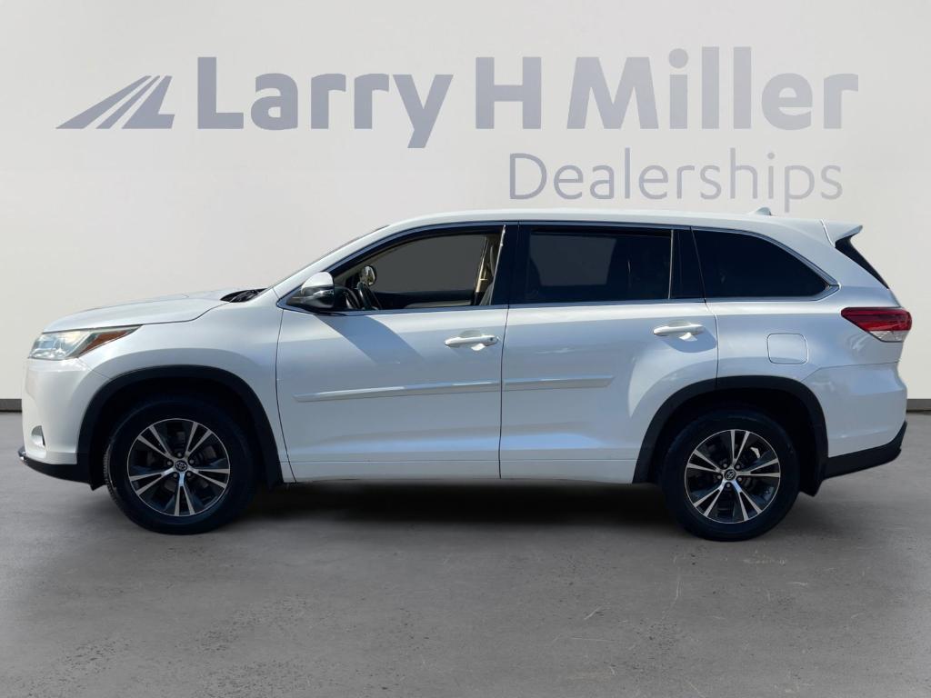 used 2017 Toyota Highlander car, priced at $13,049
