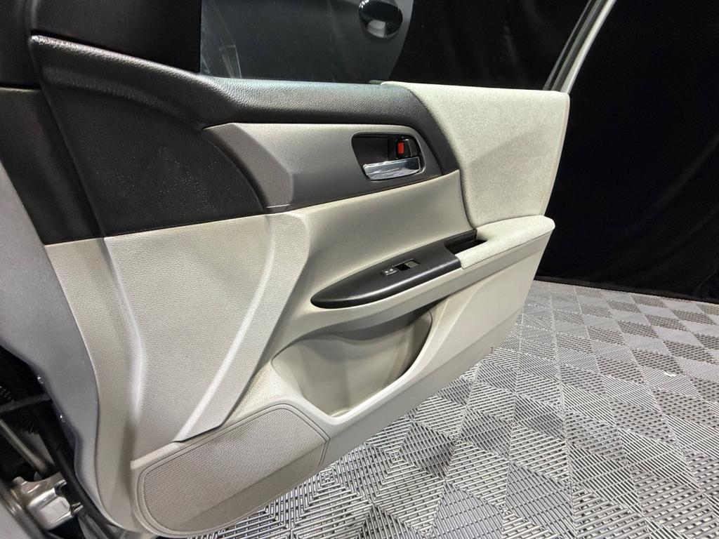 used 2013 Honda Accord car, priced at $8,988