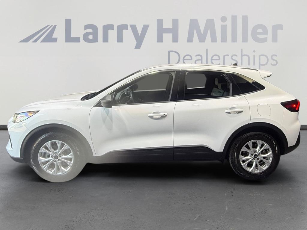used 2023 Ford Escape car, priced at $18,537