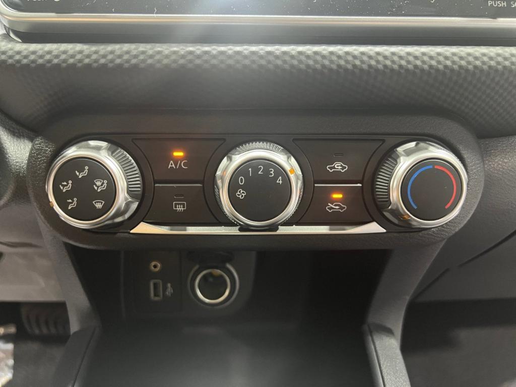 new 2025 Nissan Kicks Play car, priced at $20,562