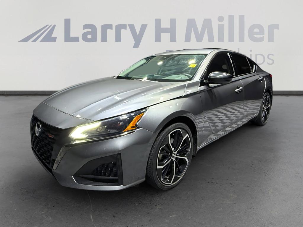 used 2023 Nissan Altima car, priced at $18,581