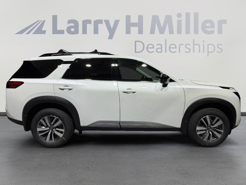 new 2026 Nissan Pathfinder car, priced at $40,315