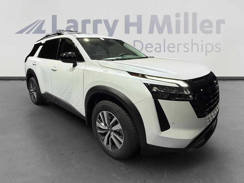 new 2026 Nissan Pathfinder car, priced at $40,315