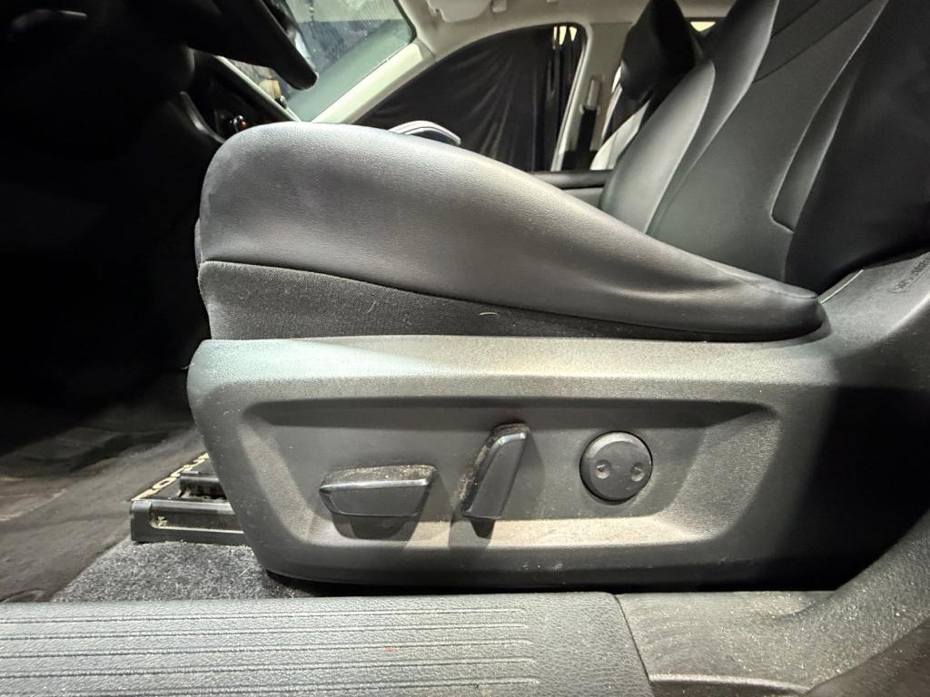 used 2023 Nissan Rogue car, priced at $17,780