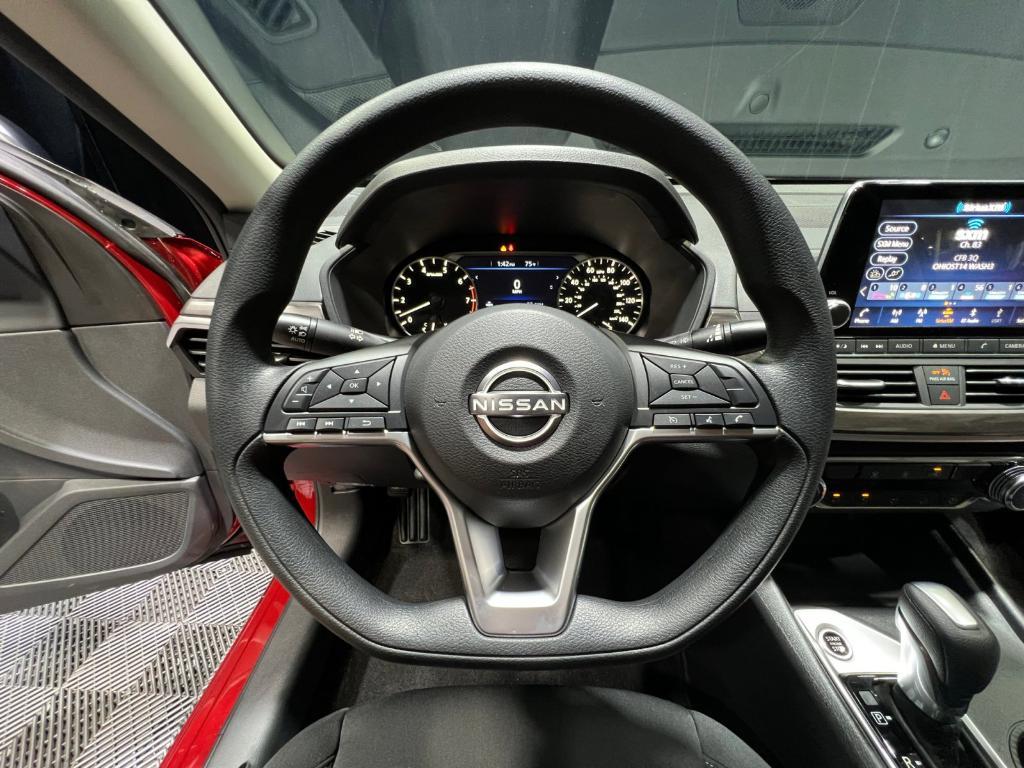 new 2025 Nissan Altima car, priced at $26,112