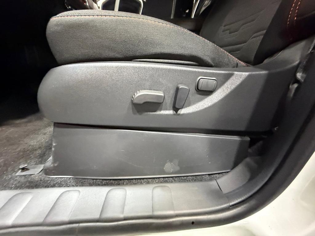 new 2026 Nissan Frontier car, priced at $40,924