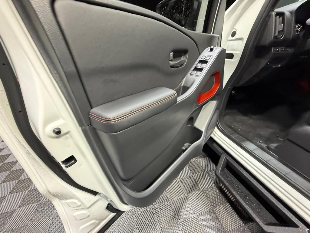 new 2026 Nissan Frontier car, priced at $40,924