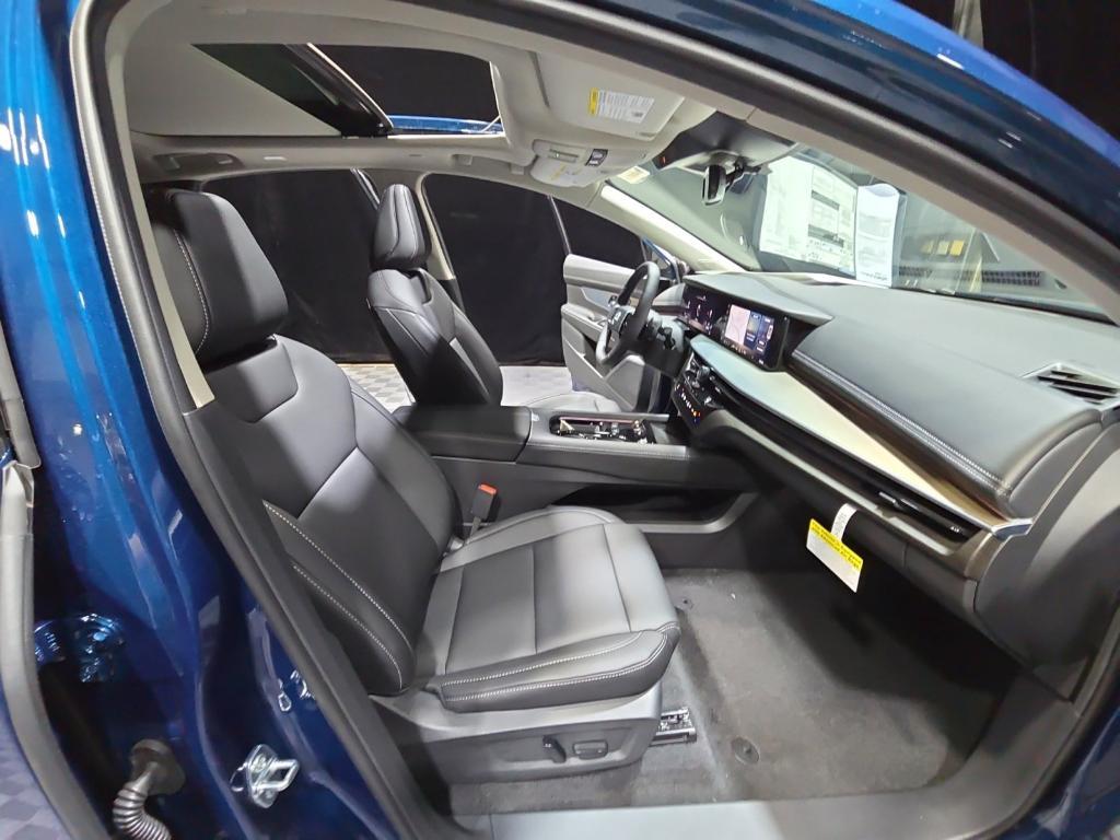 new 2025 Nissan Murano car, priced at $40,907