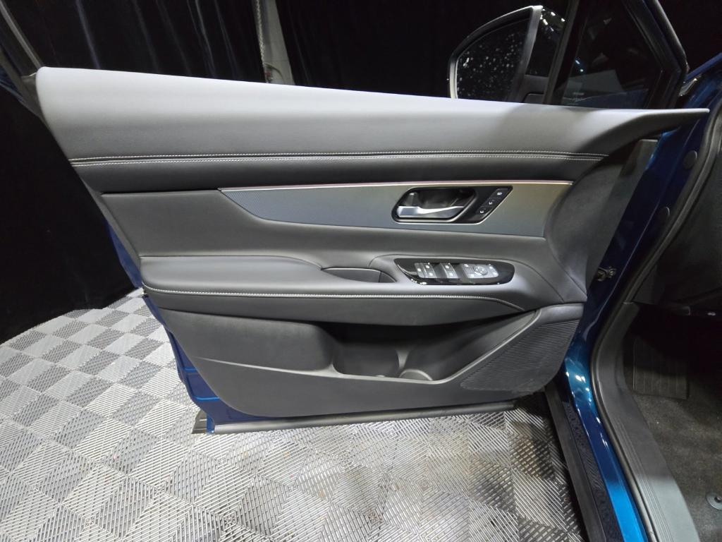 new 2025 Nissan Murano car, priced at $40,907