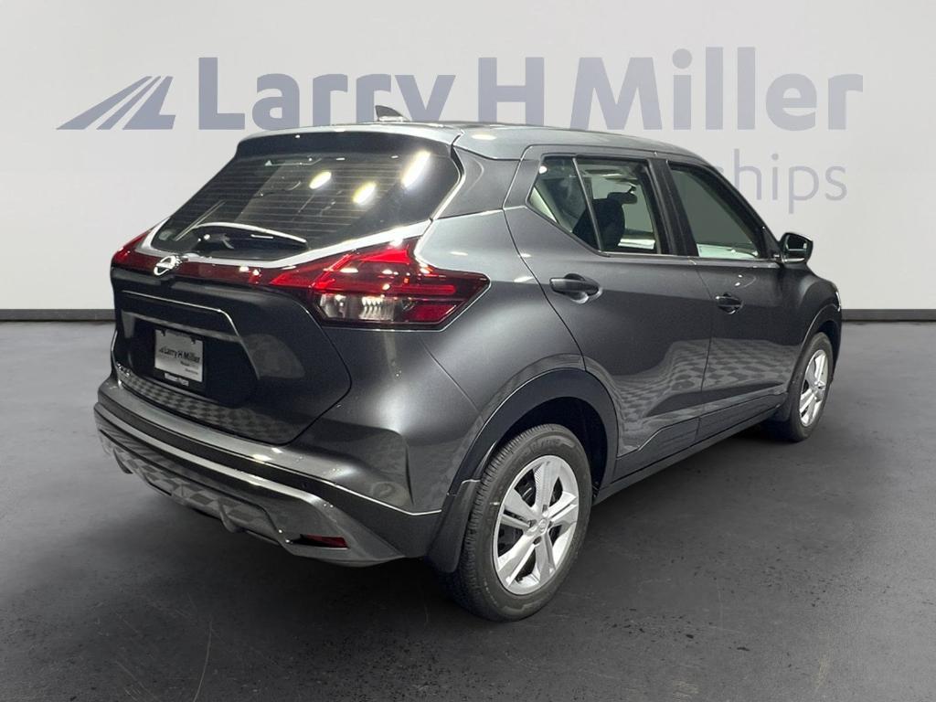 new 2025 Nissan Kicks Play car, priced at $20,562