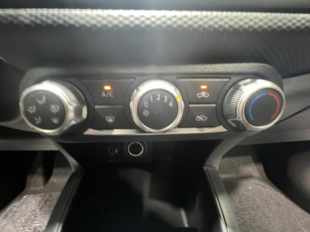 new 2025 Nissan Kicks Play car, priced at $20,562