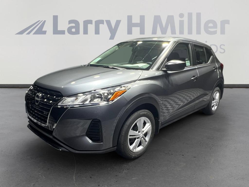 new 2025 Nissan Kicks Play car, priced at $20,562