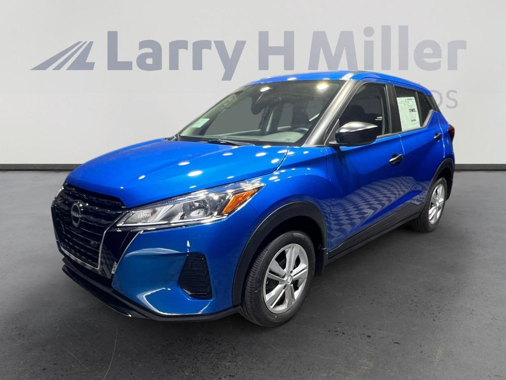 new 2025 Nissan Kicks Play car, priced at $20,562