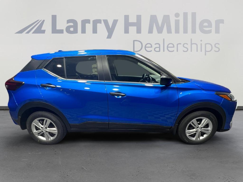 new 2025 Nissan Kicks Play car, priced at $20,562