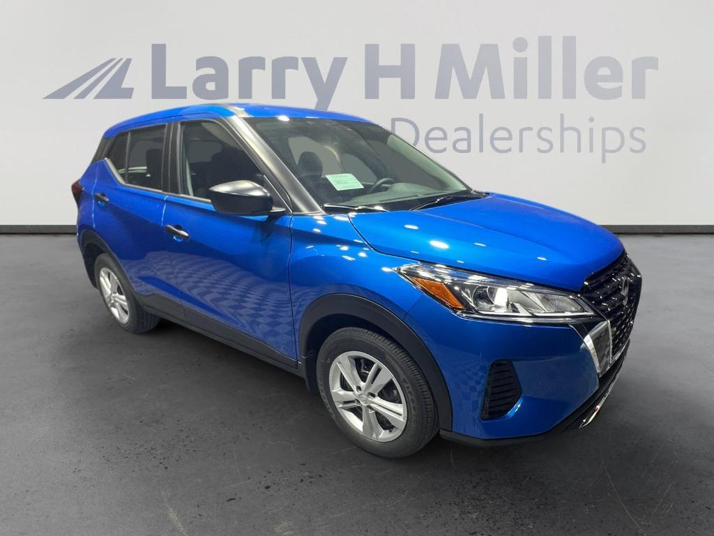 new 2025 Nissan Kicks Play car, priced at $20,562