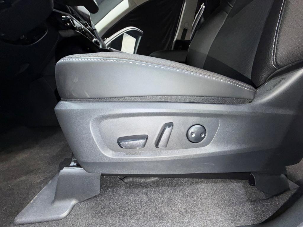 new 2026 Nissan Pathfinder car, priced at $39,915