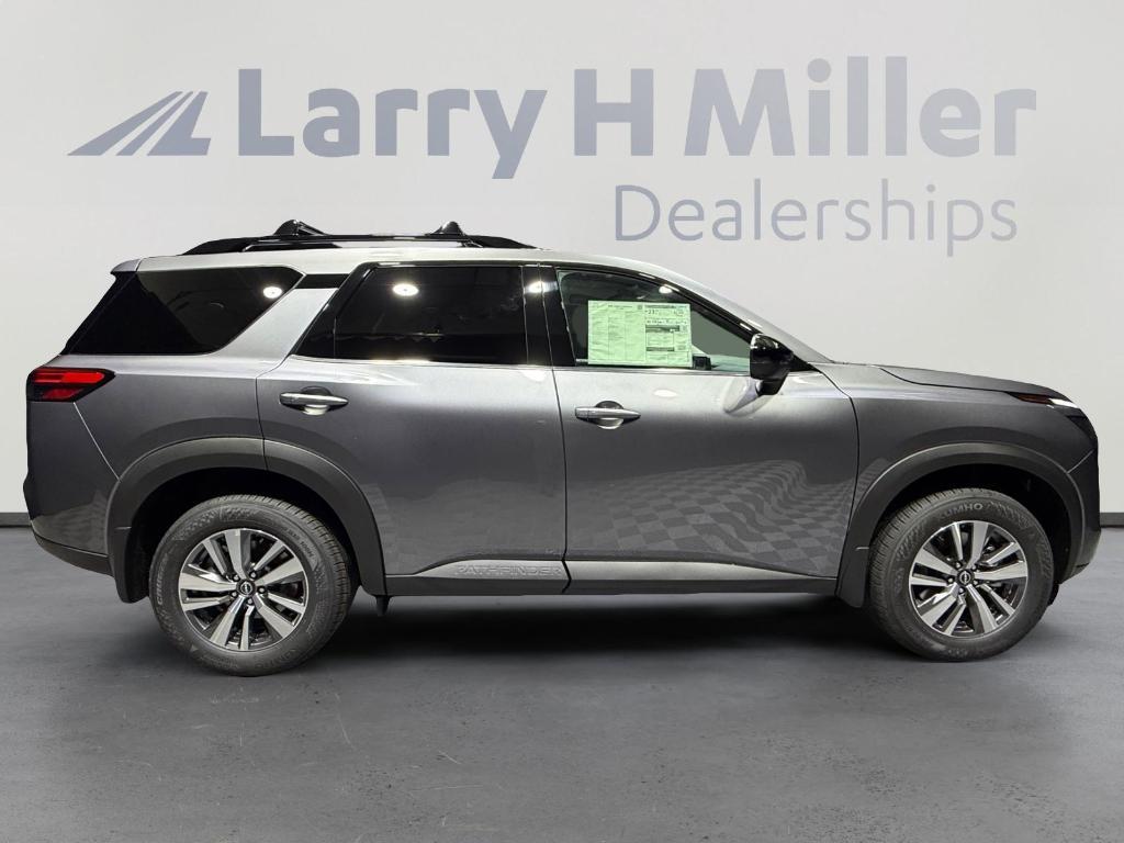 new 2026 Nissan Pathfinder car, priced at $39,915