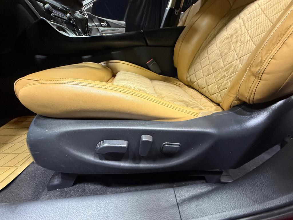 used 2016 Nissan Maxima car, priced at $13,775