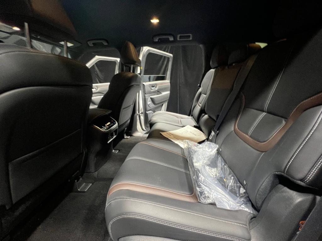 new 2026 Nissan Armada car, priced at $68,216