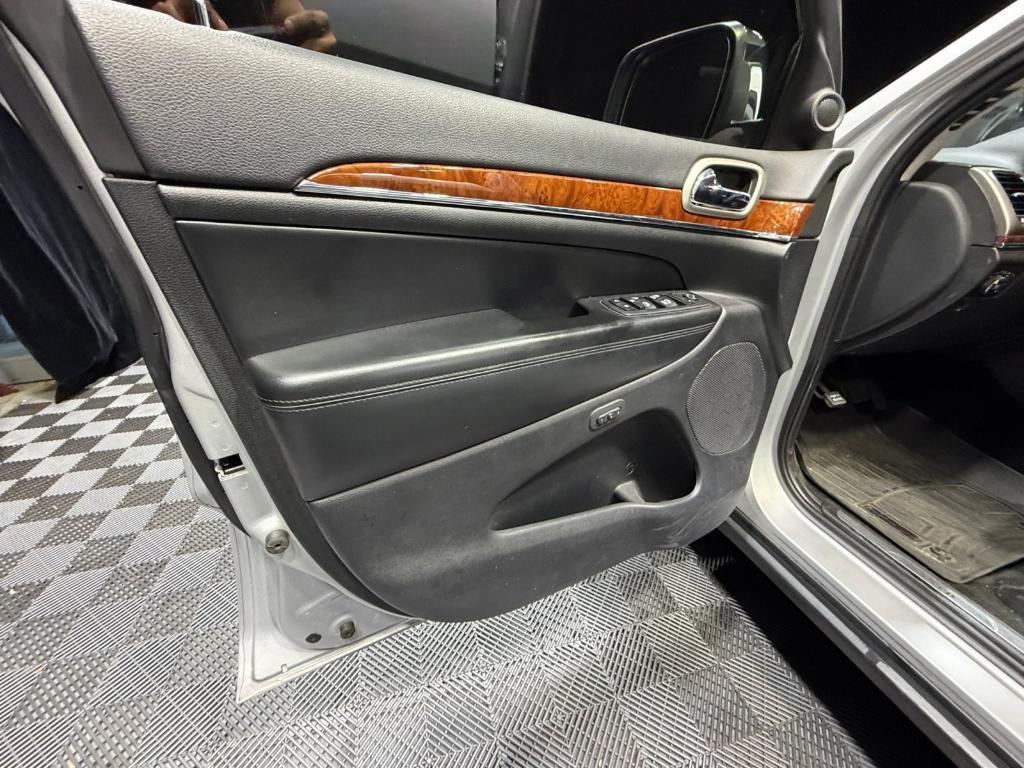 used 2012 Jeep Grand Cherokee car, priced at $10,770