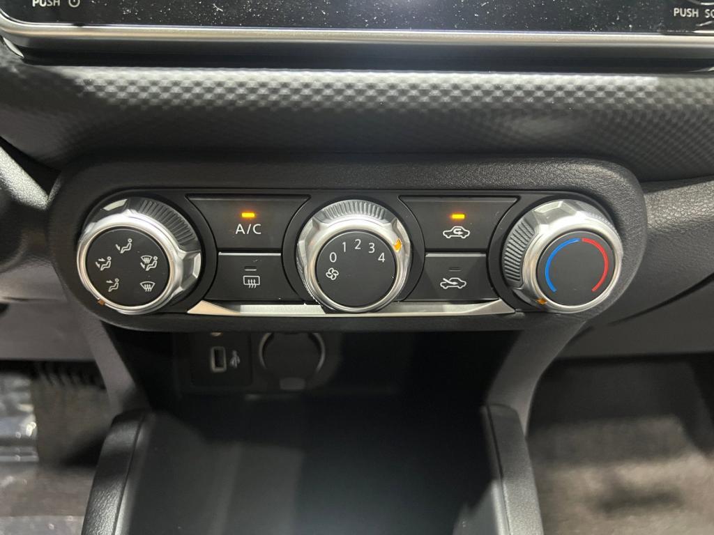 new 2025 Nissan Kicks Play car, priced at $20,562