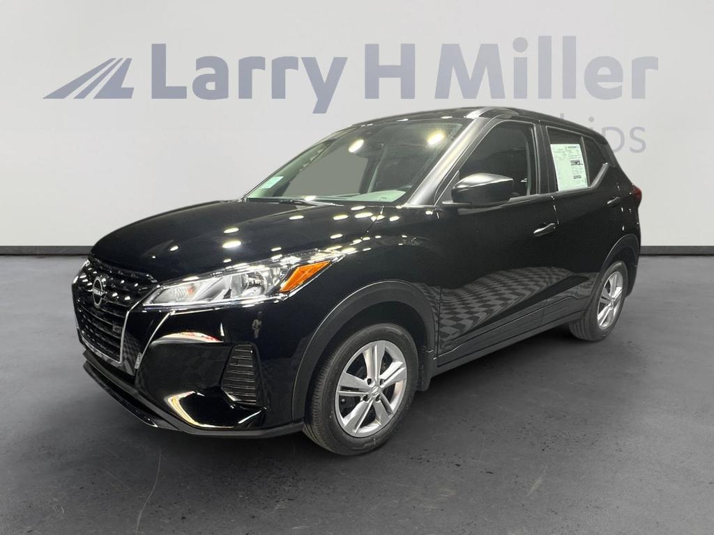 new 2025 Nissan Kicks Play car, priced at $20,562