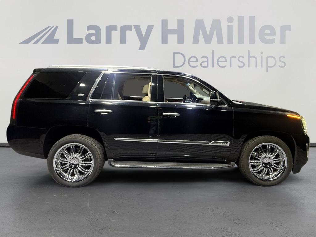 used 2016 Cadillac Escalade car, priced at $23,302