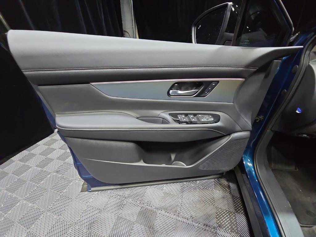 new 2025 Nissan Murano car, priced at $41,457