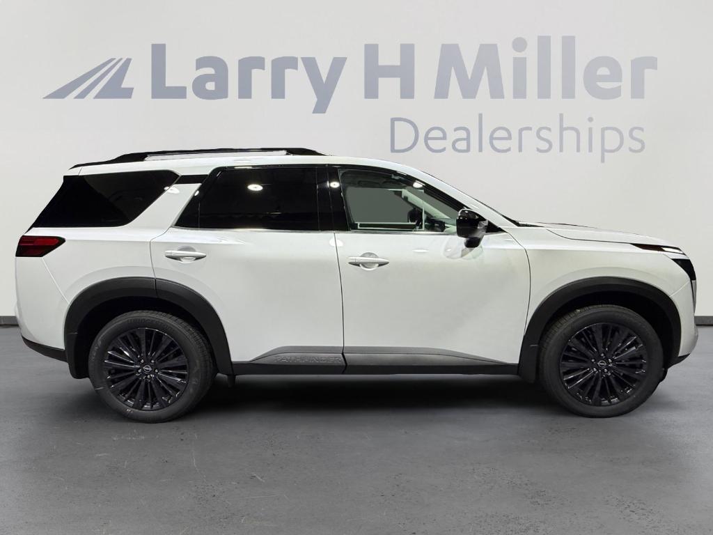 new 2026 Nissan Pathfinder car, priced at $41,652