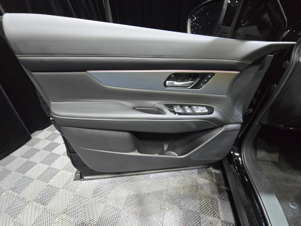 new 2025 Nissan Murano car, priced at $39,002