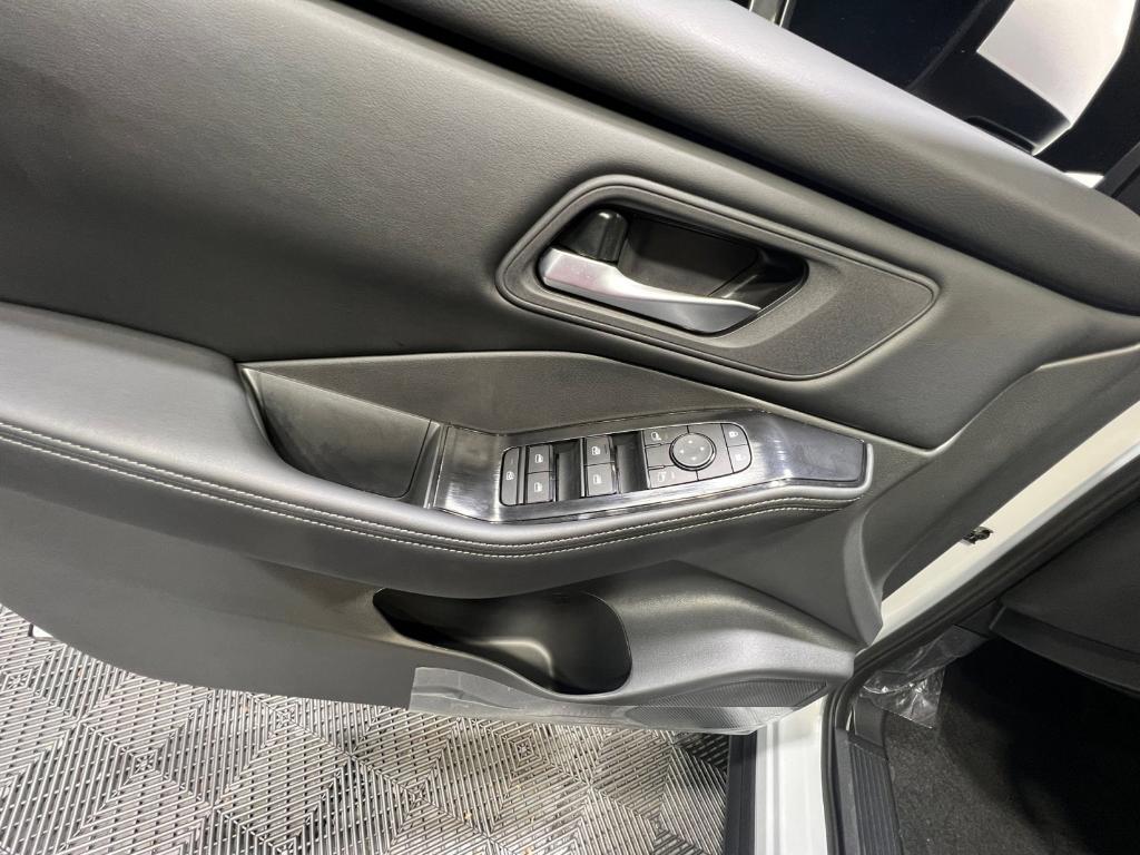 new 2026 Nissan Rogue car, priced at $26,966