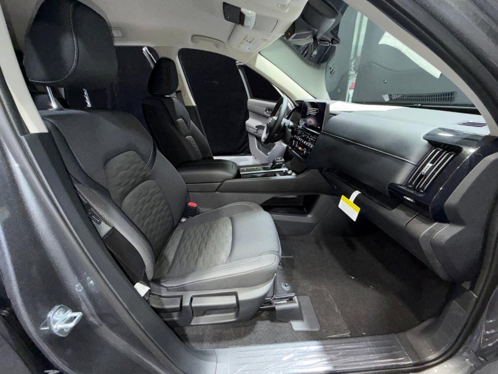 new 2026 Nissan Pathfinder car, priced at $37,488