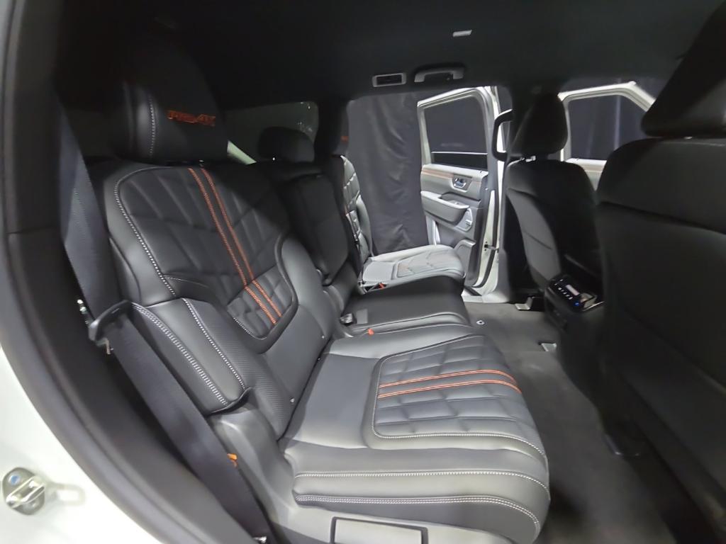 new 2025 Nissan Armada car, priced at $68,272