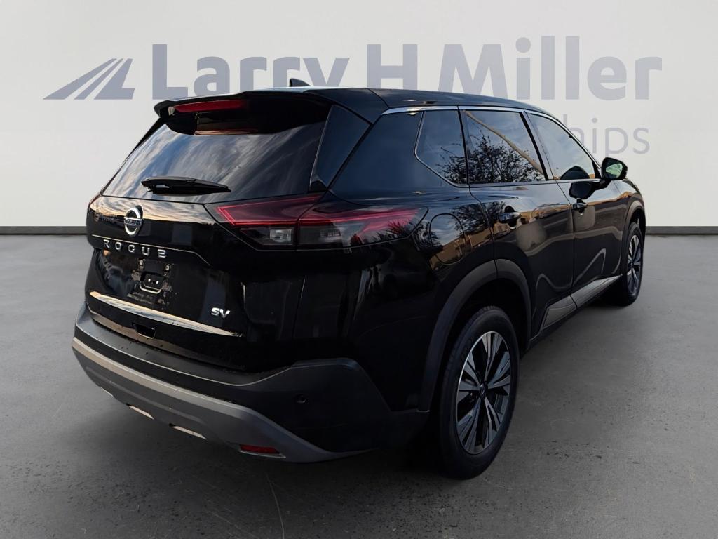 used 2021 Nissan Rogue car, priced at $17,137
