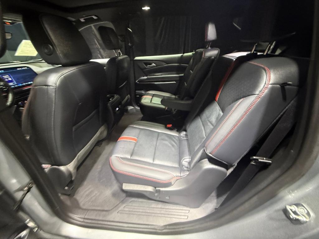 used 2024 Chevrolet Traverse car, priced at $46,742