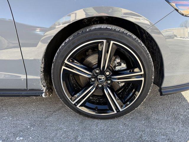 used 2025 Honda Accord Hybrid car, priced at $28,200