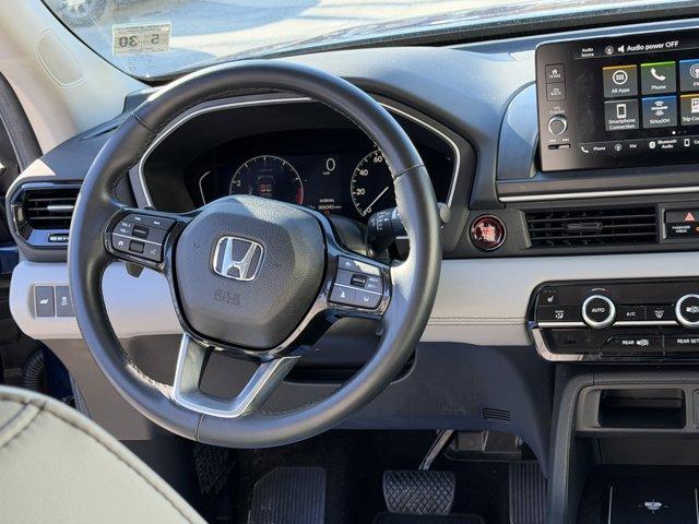 used 2025 Honda Pilot car, priced at $41,100