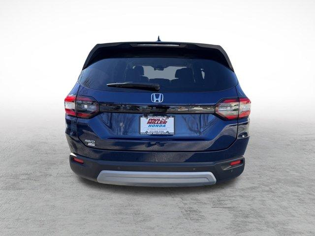 used 2025 Honda Pilot car, priced at $41,100