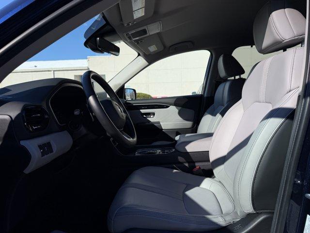 used 2025 Honda Pilot car, priced at $41,100