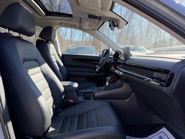 used 2025 Honda CR-V car, priced at $33,688