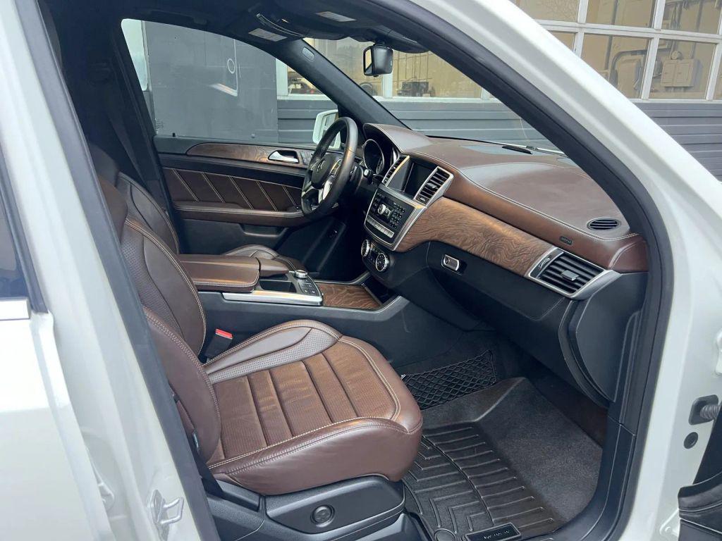 used 2015 Mercedes-Benz M-Class car, priced at $25,995