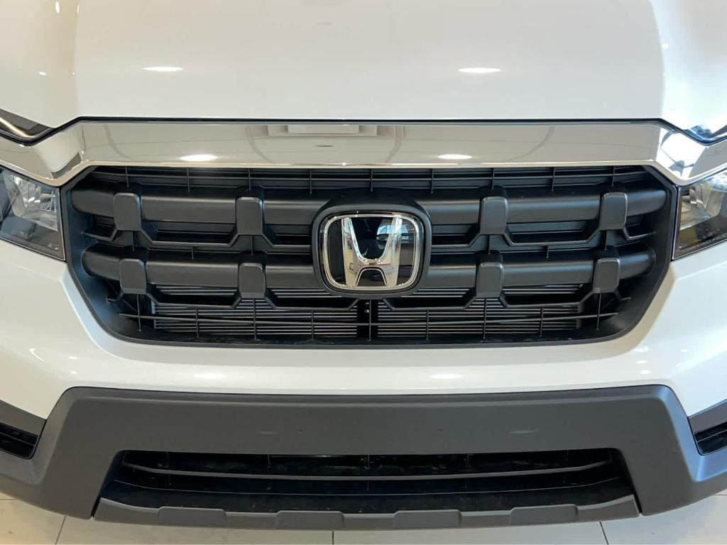 new 2025 Honda Ridgeline car, priced at $45,135