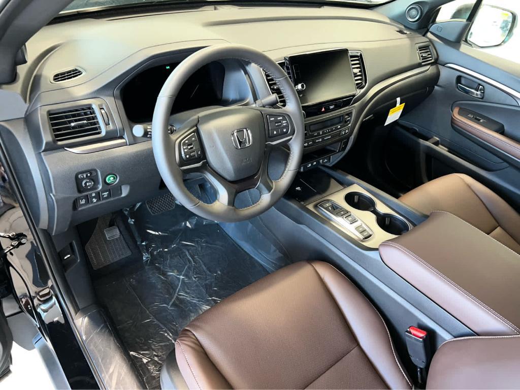 new 2025 Honda Ridgeline car, priced at $44,430