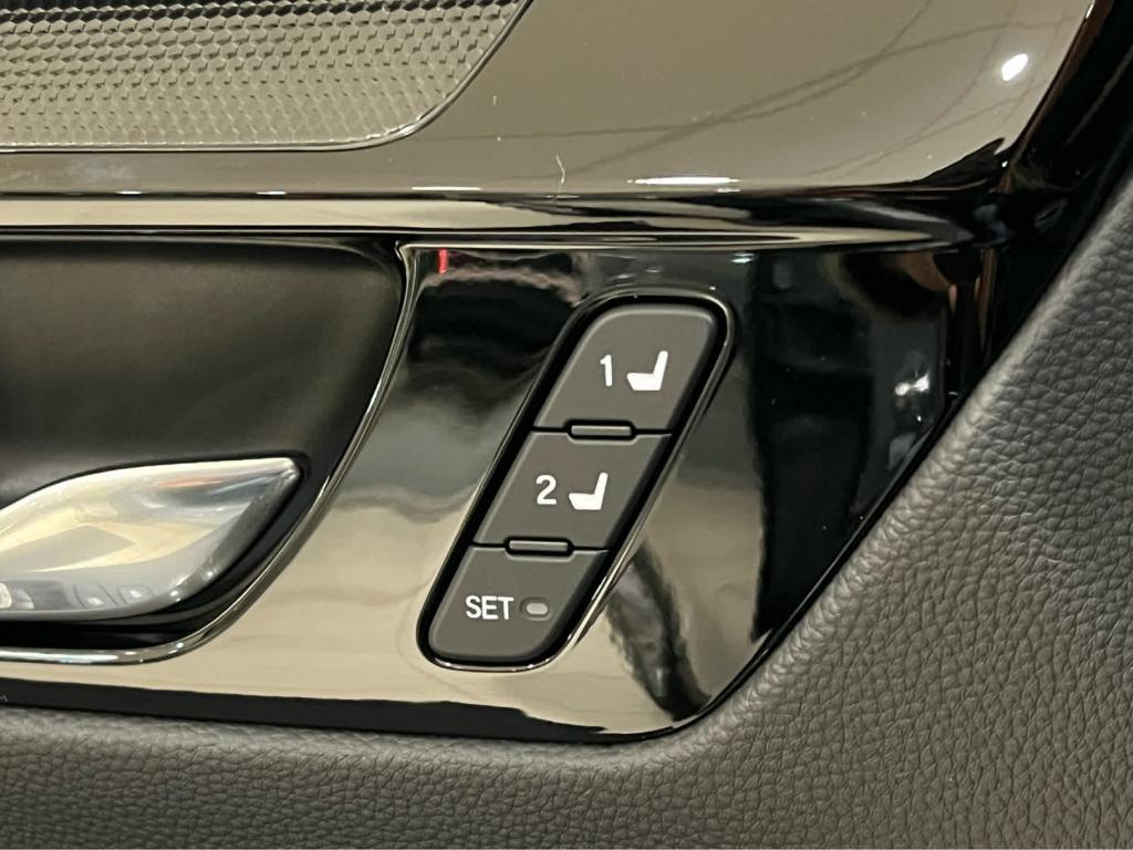 new 2025 Honda CR-V car, priced at $38,350