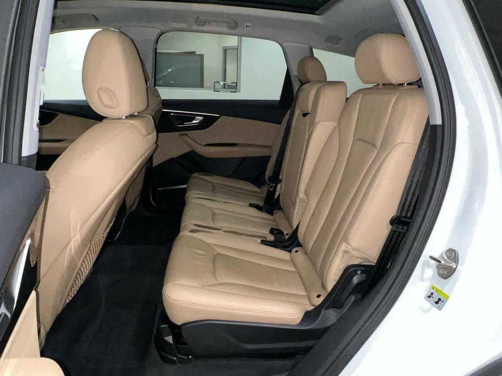 used 2022 Audi Q7 car, priced at $32,126