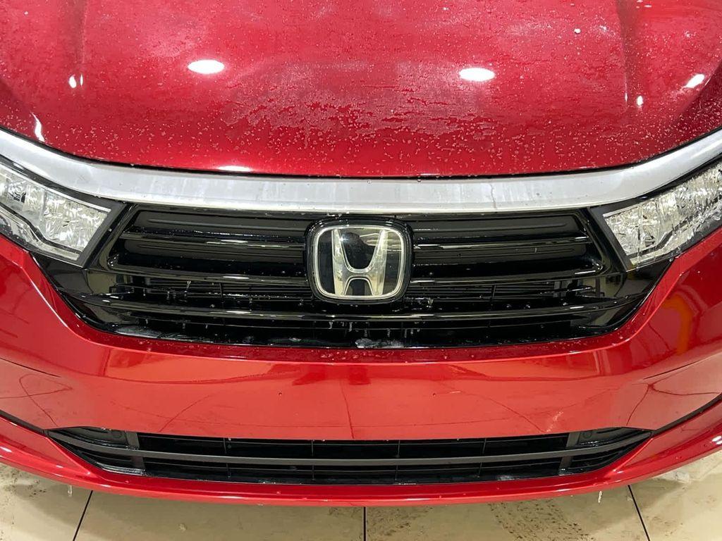 used 2023 Honda Odyssey car, priced at $36,323