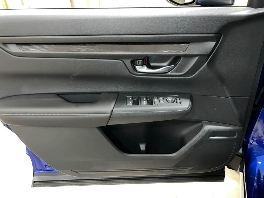 new 2025 Honda CR-V car, priced at $35,700