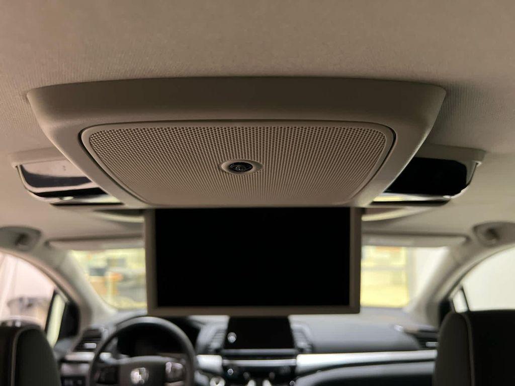 used 2025 Honda Odyssey car, priced at $44,013