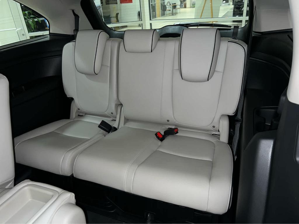 new 2025 Honda Odyssey car, priced at $48,360